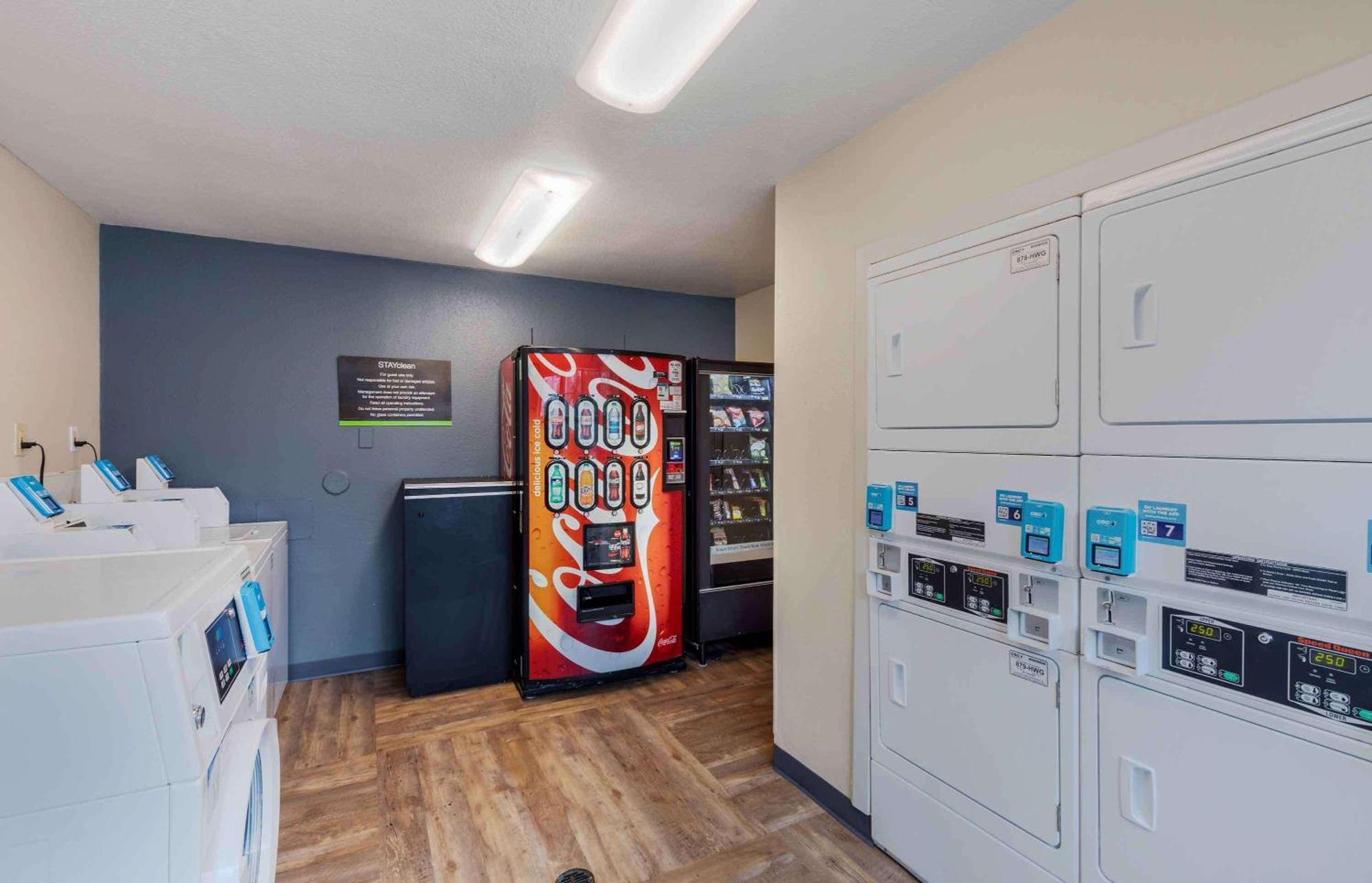 Extended Stay America Suites - Dallas - Coit Road Eksteriør billede